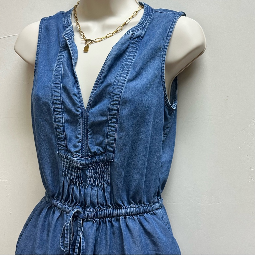 💙💙 GAP beautiful dress! Size xsmall-small (very stretchy)